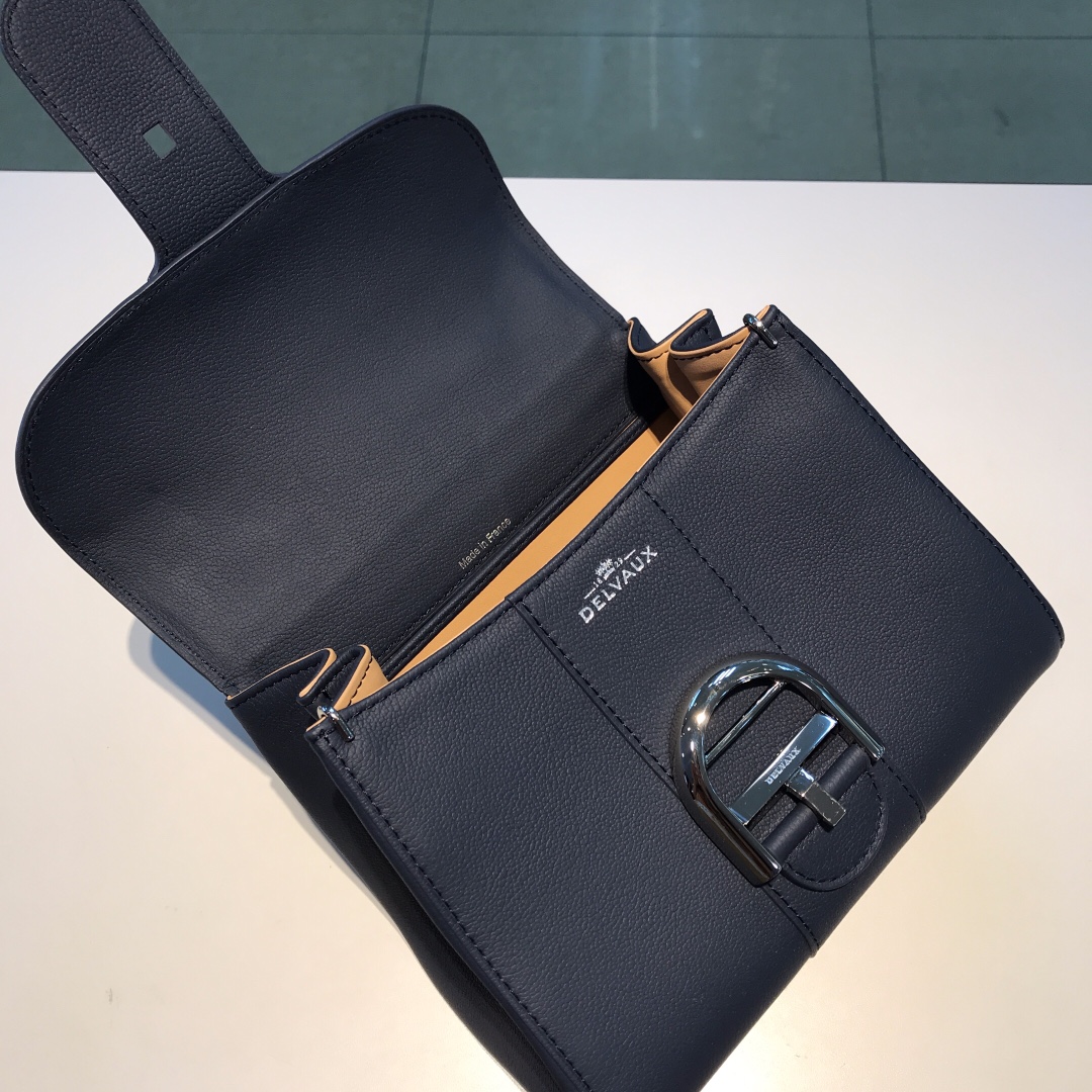 델보 브리앙 MM 토고백 스몰